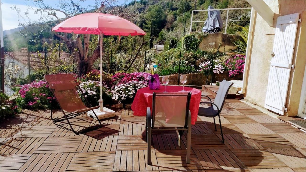 Studio le romantique à 20 kms de Nice Bendéjun Exterior foto
